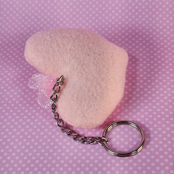 🎨 Flocked Animal Baby Band Pink Heart Plush Keychain - Picture 5 of 6